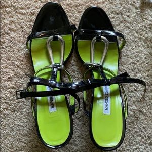 Manolo Blahnik Black Patent Leather Heels Bow 39.5